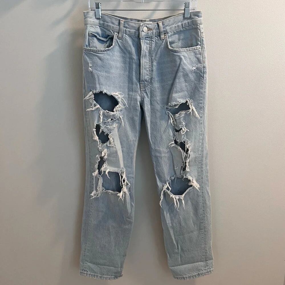 Zara Super Distressed Light Wash Button Fly Jeans Size 6